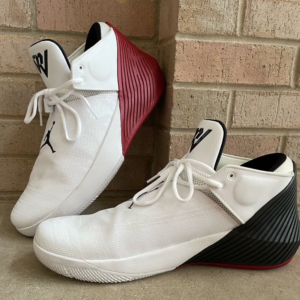 Jordan Why Not Zer0.1 low Size 14